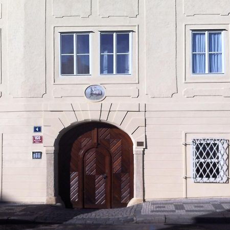 Apartment Dum U Cerneho Beranka Praga Zewnętrze zdjęcie